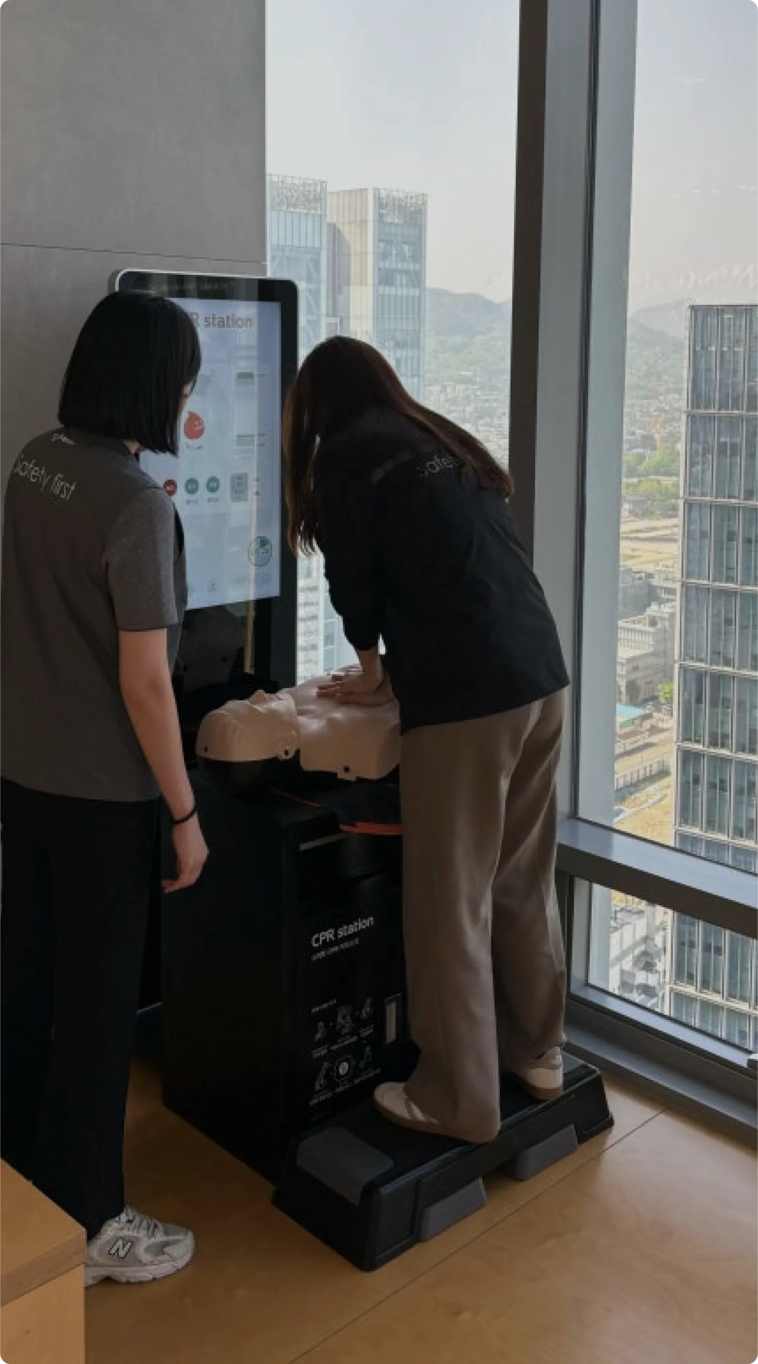 Corporations
& Institutions